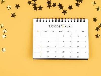 Foto af kalender for oktober